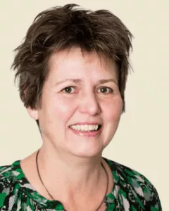 Inez Molenaar